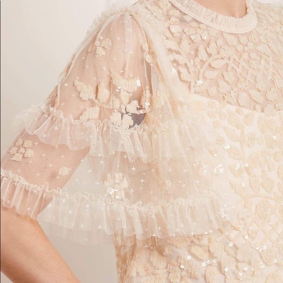 Romantic Lace Top - Picture 3 of 12